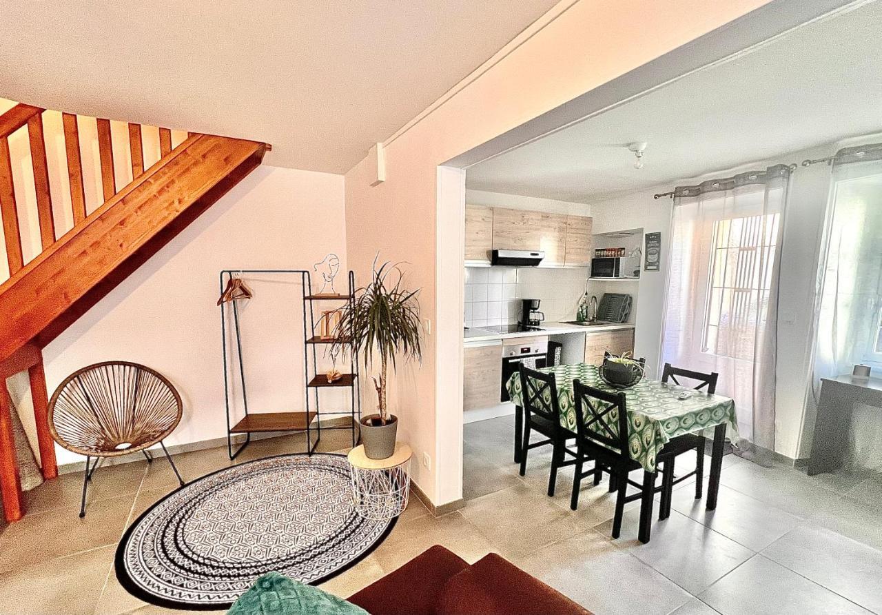 Villa 2 Chambres Proche D'Un Lac Ruelle-sur-Touvre Esterno foto