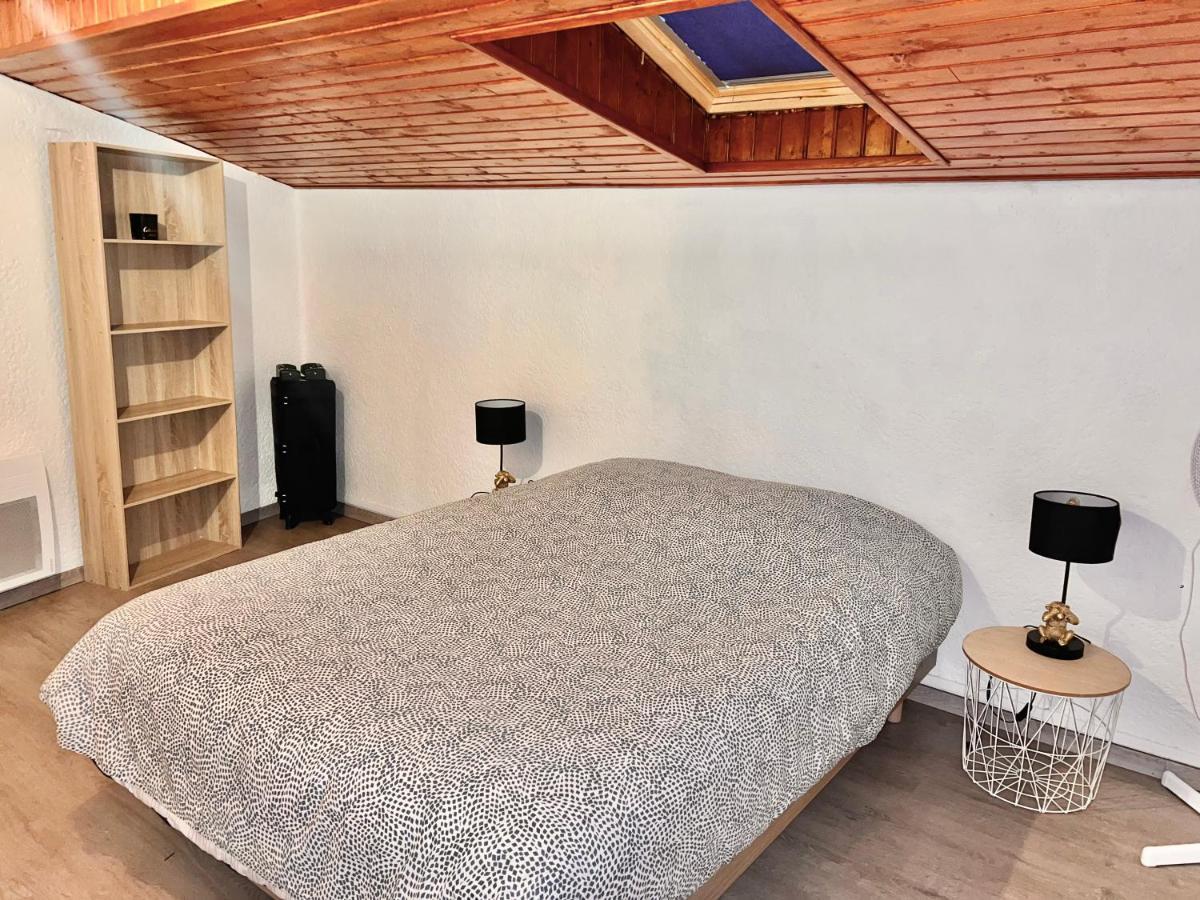 Villa 2 Chambres Proche D'Un Lac Ruelle-sur-Touvre Esterno foto